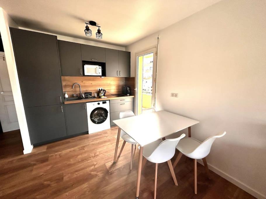 Appartement Superbe Climatise Avec Terrasse Proche Cagnes-sur-Mer